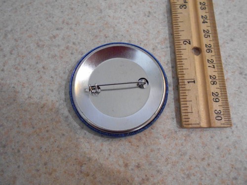 Vintage Looney Tunes Target Trends Warner Brothers Pinback Button 2" - Bild 5 von 5