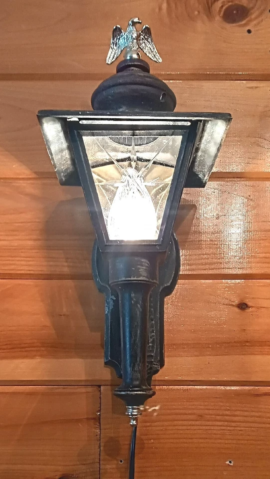 ANTIGUO APLIQUE DE PARED FUNDIDO PATRIÓTICO ÁGUILA AMERICANA COLONIAL MEDIADOS DE SIGLO De colección Foto 3 de 4