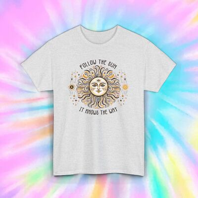 Follow the Sun It Knows the Way Celestial Graphic T-Shirt Positive Vibes S-5XL
