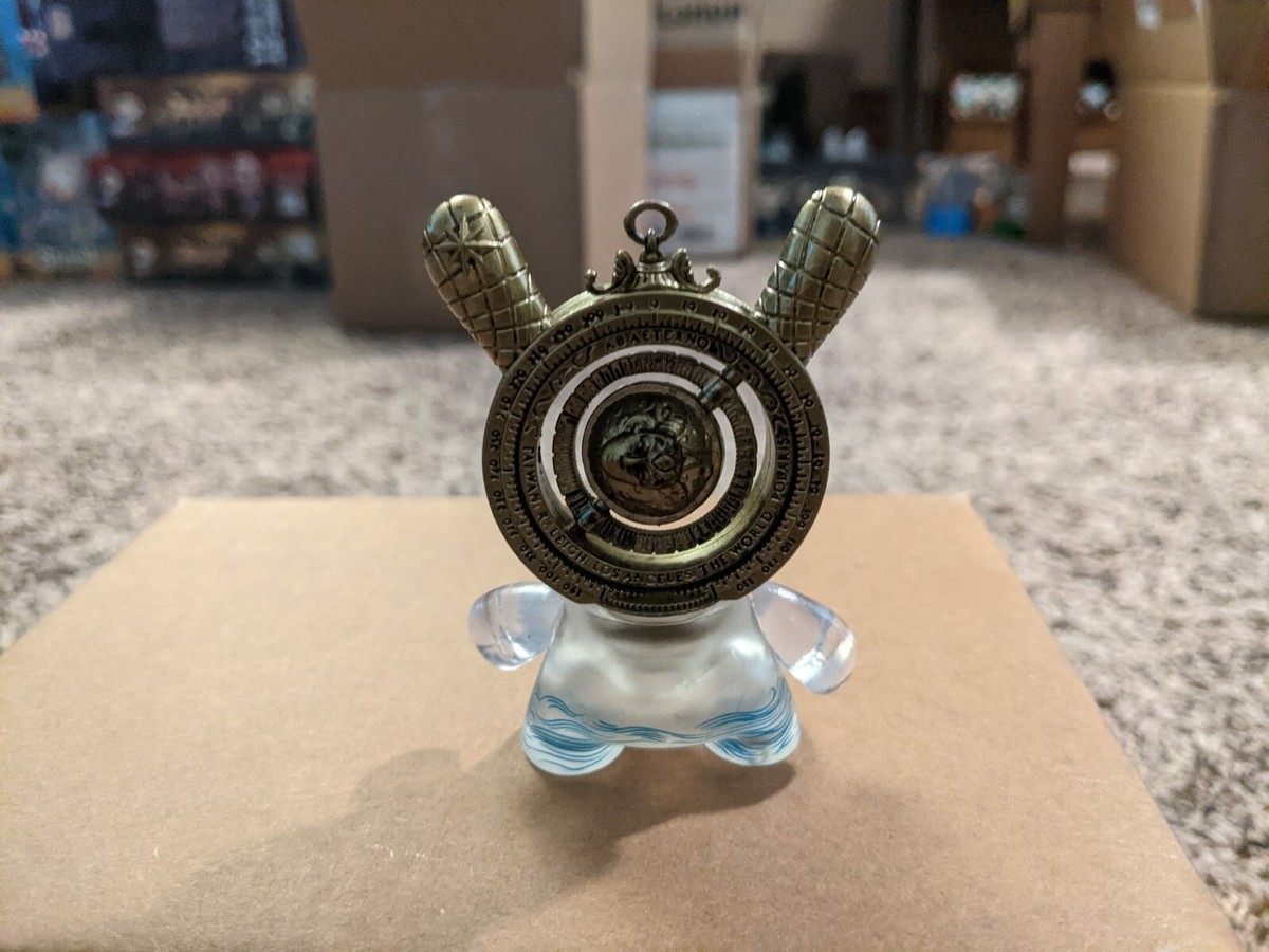Star Dunny - Kidrobot Arcane Divination Series 2 Lost Cards