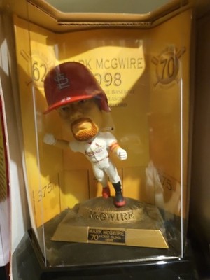 ☀MLB - MARK.McGWIRE/フィギュア Headliners XL MARK MCGWIRE 70 Home Runs Commemorative Figure W