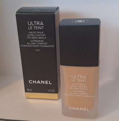 CHANEL Ultra Le Teint B30 30 ml - Fluid Foundation / Fluid Foundation