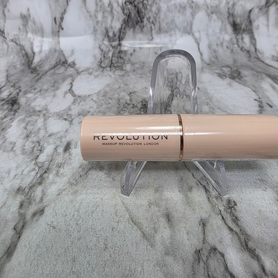 Makeup Revolution Fast Base Stick Foundation F5