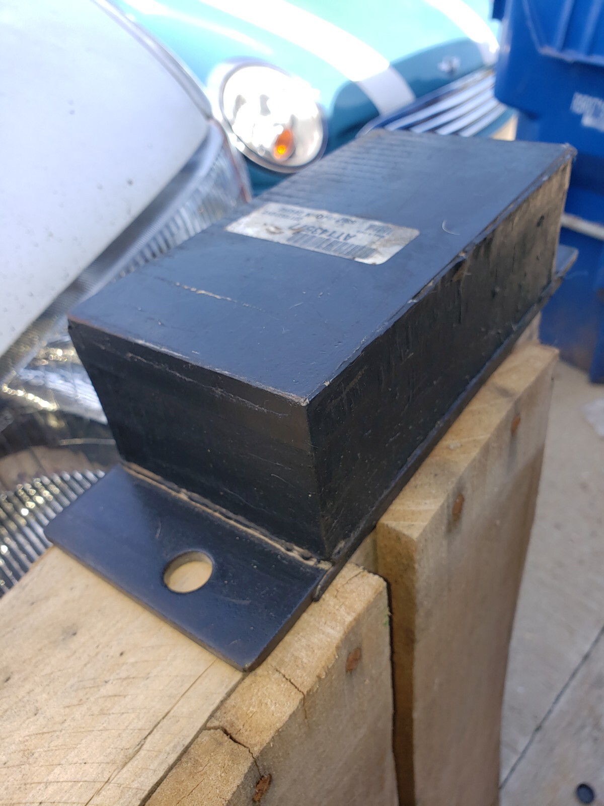 JOHN DEERE GENUINE PARTS STEERING CUSHION RUBBER STOP PART 