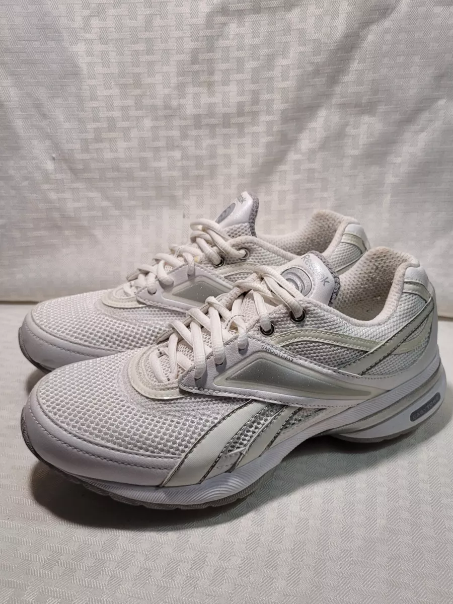 Reebok Womens Easytone 11-J17101 White Lace Up Running Shoes Size 7 NO | eBay