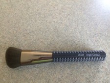 Laruce Cosmetics Angle Contour Brush LR334 New in package