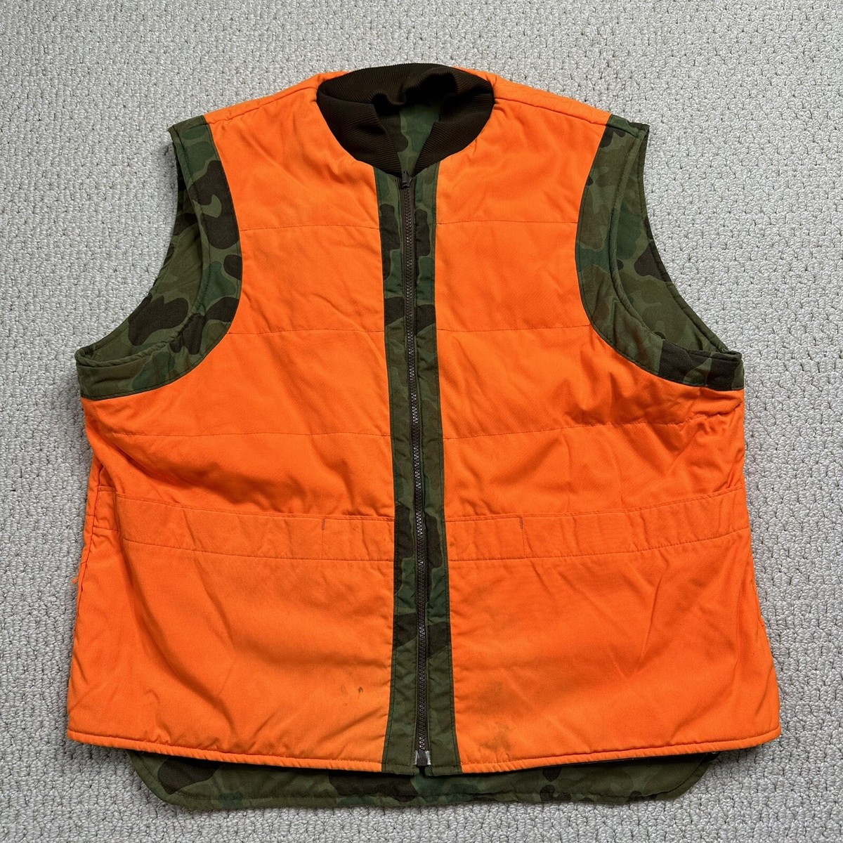 VINTAGE WOOLRICH hunting down vestアメリカ製 Vintage Woolrich Mens Green Camo Blaze Reversible Down