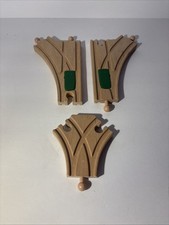 Vintage Lot of 2 Brio Wood Curved Switching Track Pieces Green Levers 1 Splitter