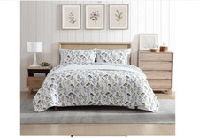 - King Quilt Set, Reversible Cotton Bedding with Matching Shams, Classic Flo...