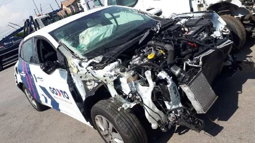 Alettone Posteriore per RENAULT MEGANE IV BERLINA 5P Business 2020 6267042 - Foto 4 di 9