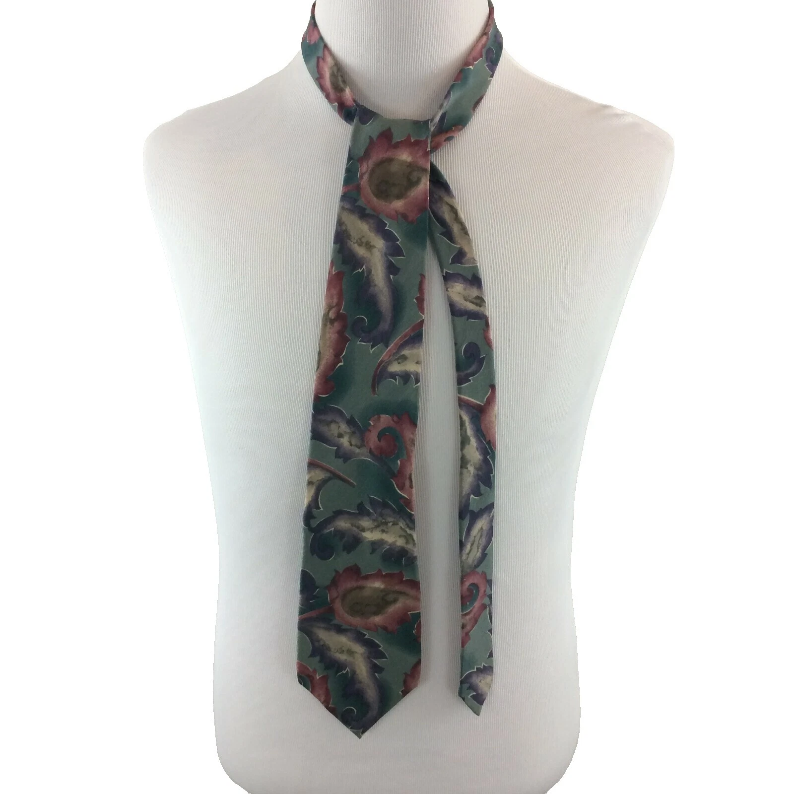 Lazos de flores para hombre Karl Lagerfeld