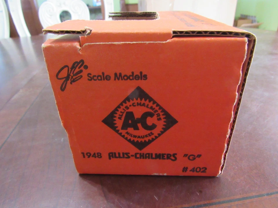 SCALE MODELS 1/16 SCALE 1948 ALLIS-CHALMERS "G" TRACTOR - NIB - Image 4 of 4