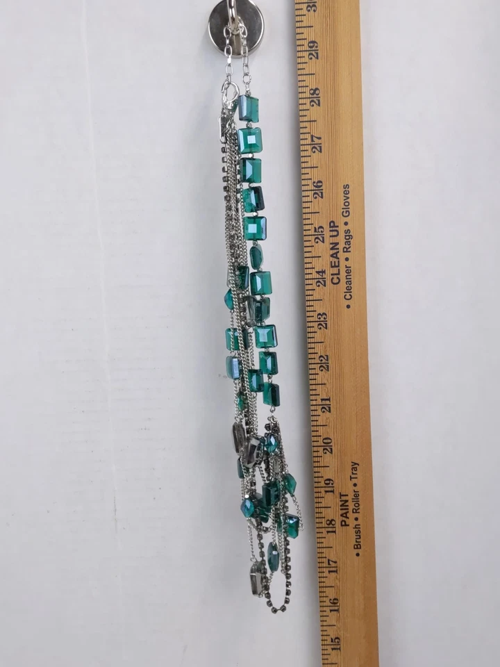 Kenneth Cole New York Multi Hilo Distintivo Collar Verde Gris Cadena Con Cuentas Foto 4 de 4