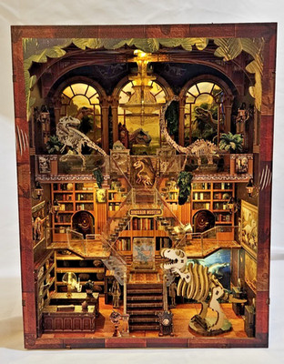Pre-built/ Preassembled Book Nook/Bookend - The Dinosaur Museum MAX -LED
