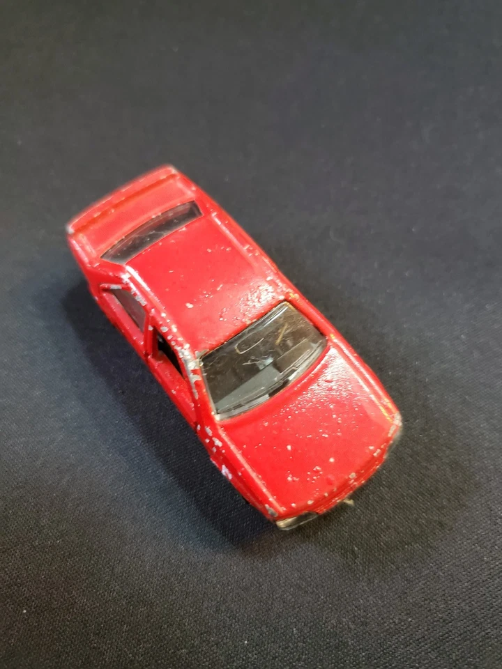 (3631) Majorette Peugeot 405 MI 16 rouge 1:62 - Photo 1/4