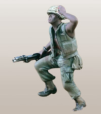 1/35 Wounded US Soldier Battlefield RESIN FIGURE MODEL KIT Unassembled Unpainted