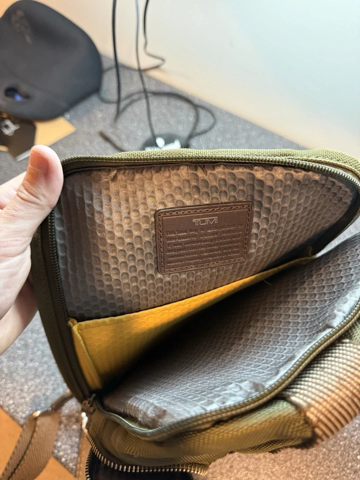 Tumi Alpha Bravo Monterrey Sling Bag Backpack Green - Image 2 of 4