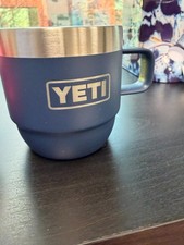 NUEVA YETI Rambler 6 OZ Taza Apilable con Cerámica Durasip en Blanco Paquete de 2
