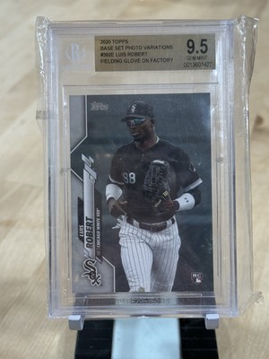 2020 Topps Base Set Photo Variations #392E Luis Robert RC BGS 9.5