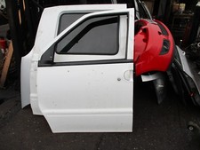 NISSAN VANETTE LDV CUB 1994-2002 NSF PASSENGER SIDE FRONT DOOR COMPLETE WHITE