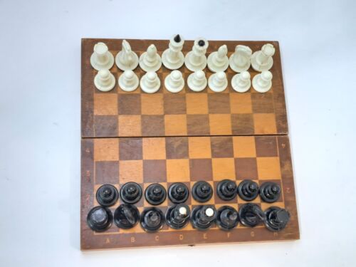 Vintage Soviet 1980s USSR plastic Chess Set 30 cm x 30 cm Collectible - Picture 9 of 24