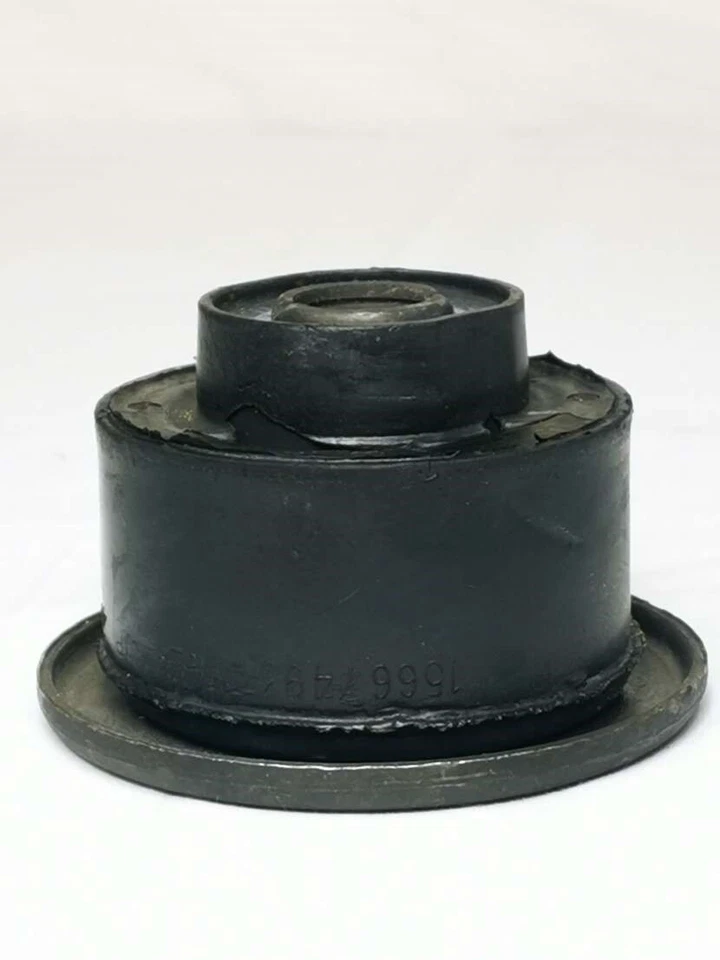 Оригинальная верхняя подушка для крепления кузова грузовика GMC CHEVY 93-99 GM 15667493 - Изображение 3 из 4