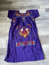Vintage Mexican Embroidered Oaxacan Purpl Boho Floral Ethnic Chaparrita Dress