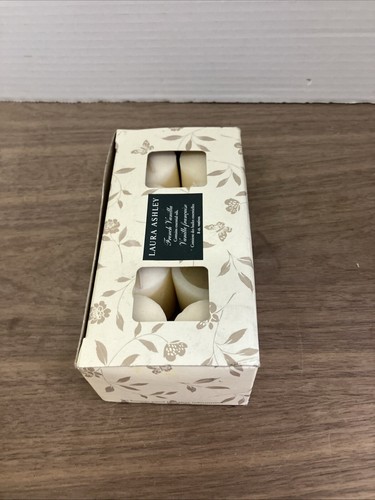 Laura Ashley French Vanilla Candles - Picture 2 of 6