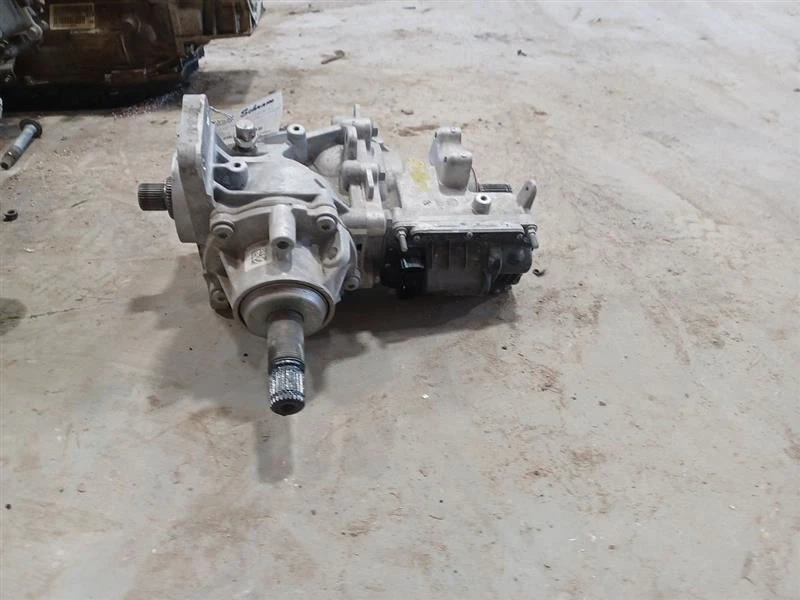 雪佛兰 Trailblazer 2022 转移箱 2739561 — 第 2/4 张图片