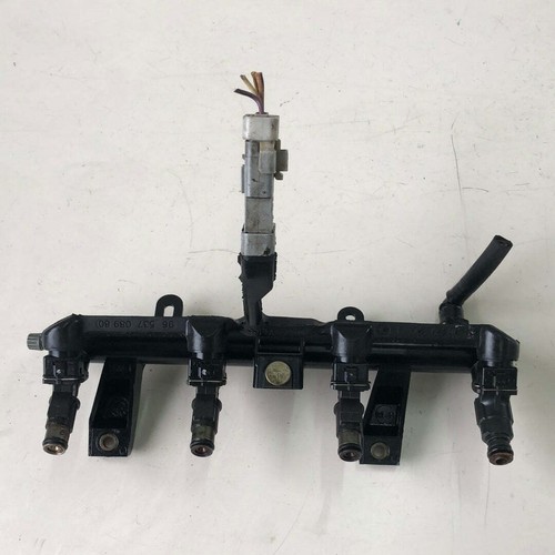 TUBO FLAUTO INIEZIONE INIETTORI BOSCH PEUGEOT CITROEN 1.1 1.2 BENZINA B - Foto 12 di 12