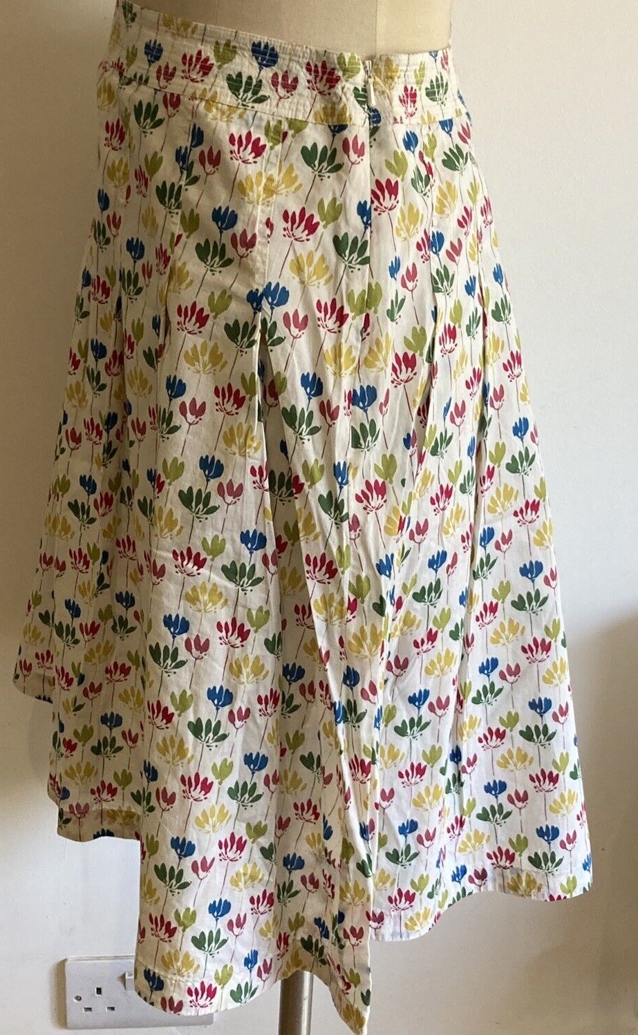 Seasalt "Serene" 100% Floral Cotton Skirt, Size 10 UK, Fully Lined with Pleats? 3