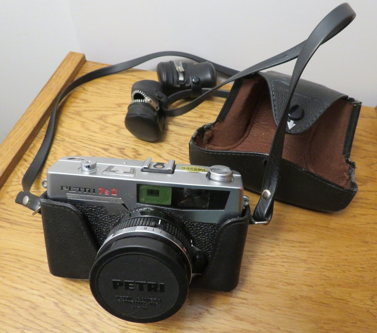 Petri 7SII Camera With Lens Case Included Untested Sold As Is Vintage