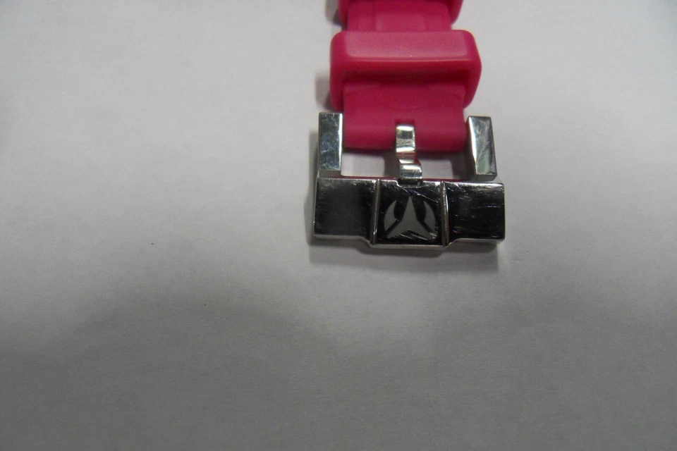 MONTRE FEMME TECHNOMARINE TRES PEU PORTEE PILE NEUVE - Photo 3/4