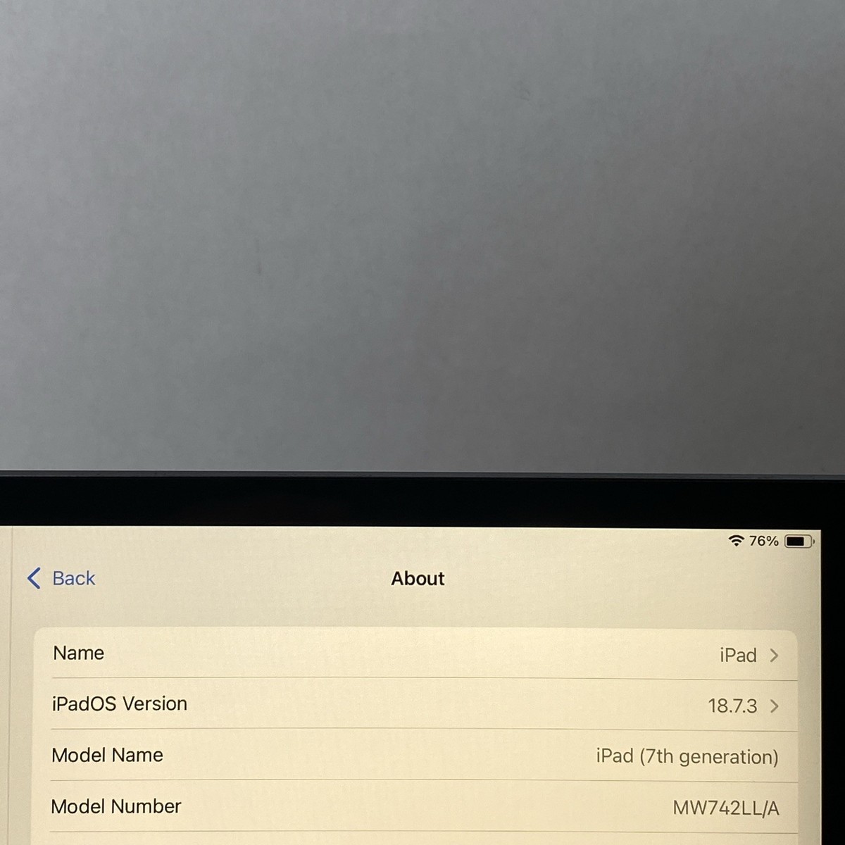 Apple iPad 7th Gen 2019 Wi-Fi 32GB Space Gray READ | eBay