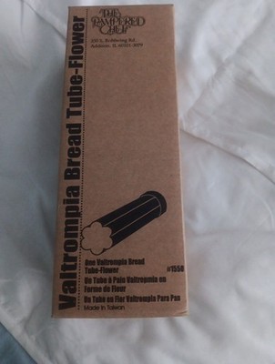 NEW! The Pampered Chef - Valtrompia Bread Tube - Flower #1550