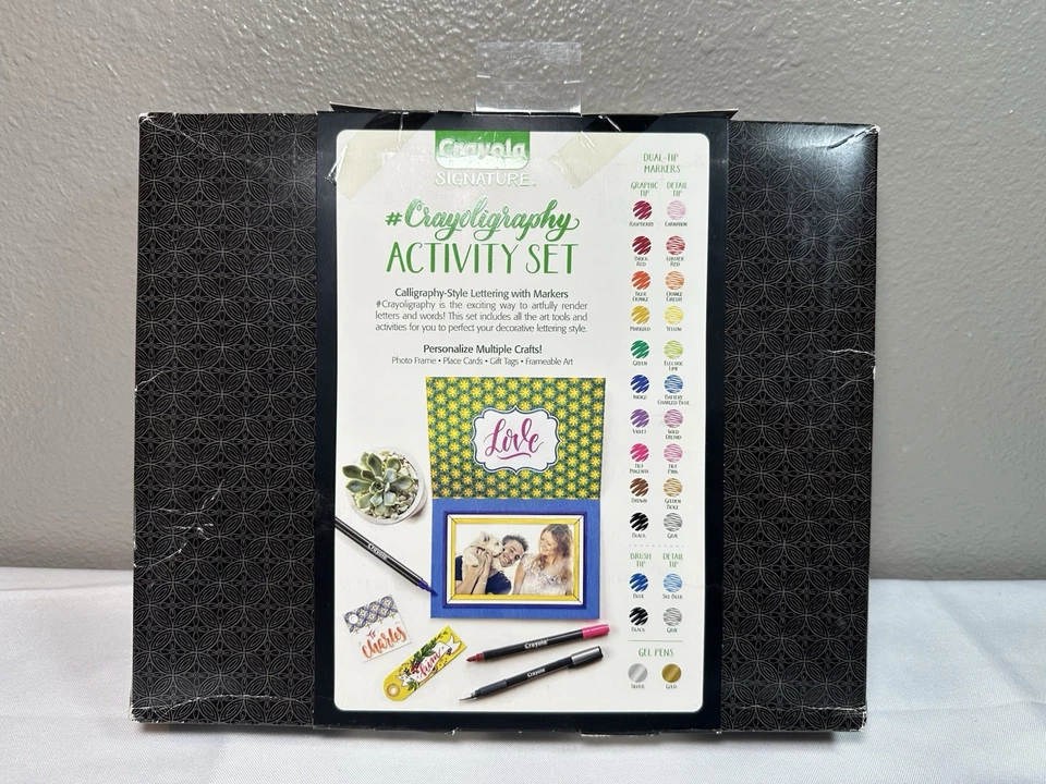 Crayola Signature Crayoligraphy Hand Lettering Art Set - Image 3 of 4