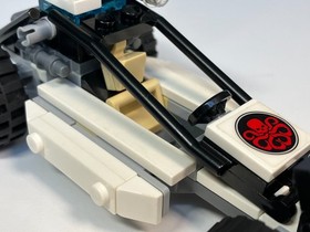 LEGO Marvel: Avengers Hydra Showdown 100% COMPLETE PIECES /w MANUAL (76030)