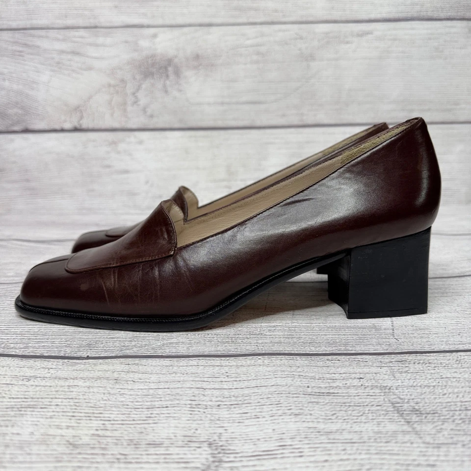 Zapatos de salón Martínez Valero de cuero marrón con tacón cuadrado con punta cuadrada hechos en España DEFECTUOSOS Foto 4 de 4