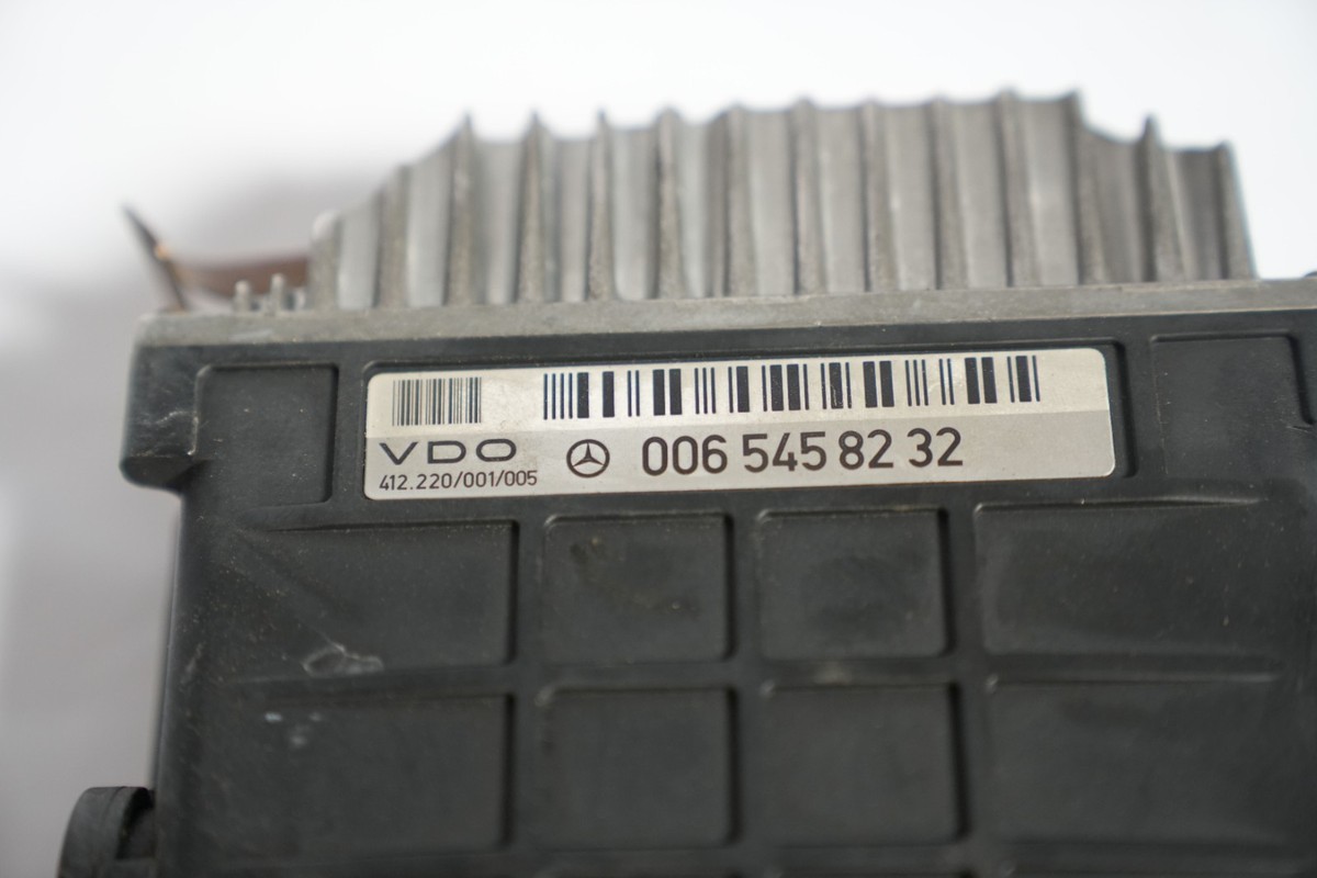 86-91 Mercedes Benz W126 560SL 560SEC 560SEL ECU Engine Computer