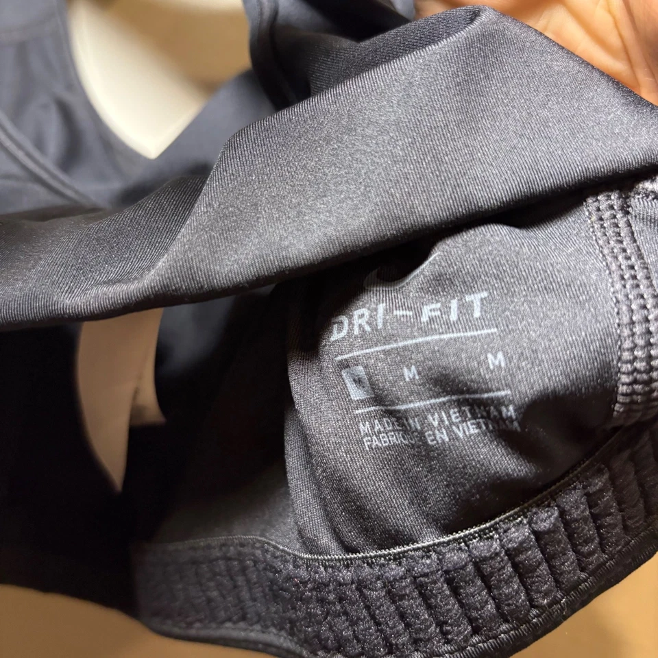 Nike Swoosh Racerback Sports Bra Womens M Black Padded Pullover Full Coverage - Image 4 of 4