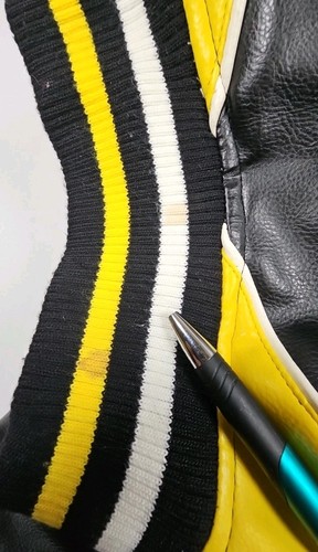 Vintage Iowa Hawkeyes Faux  Leather Mens MED Jacket G-III Sports Embroidered  - Picture 17 of 21