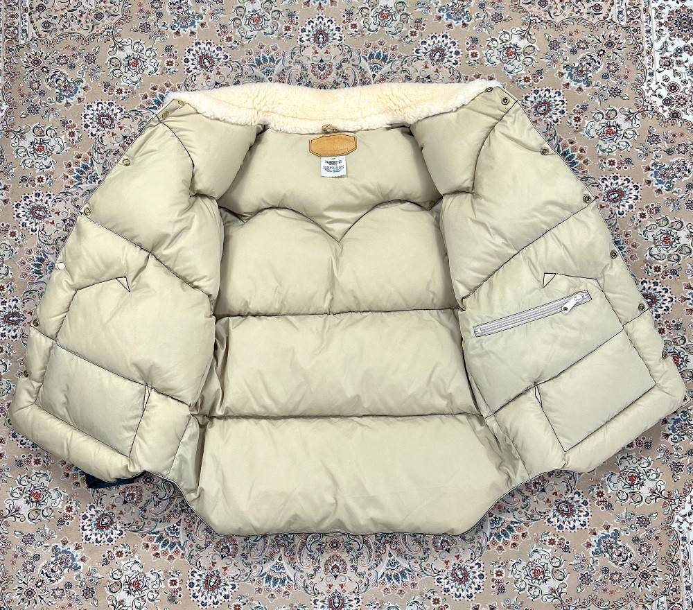 [S, Size 42] Rocky Mountain Featherbed Christy Jacket — Wool Collar / 90/10 Down image 3