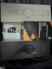 Google Pixel Watch 4 Wi Fi 41mm Smartwatch, Excellent with Screen Protectors