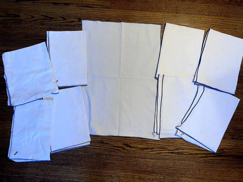 Vintage linen white serving dinner napkins w/ button stitching in blue set of 9