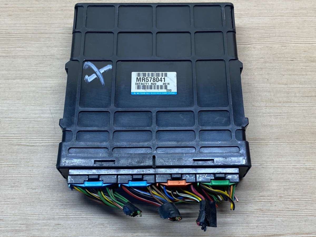 Mitsubishi Space Star 2004 1.6 Petrol Engine Control Module