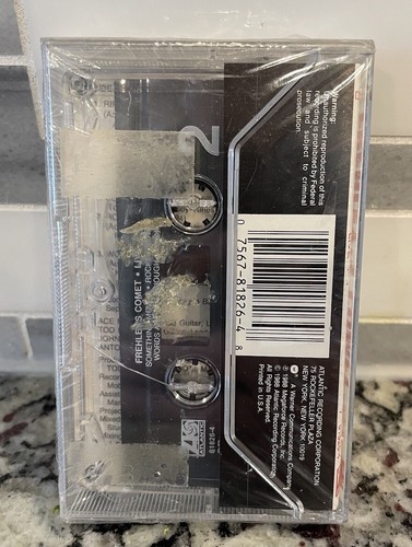 VTG ACE FREHLEY'S COMET LIVE+1 Sealed ATLANTIC-1988-81826-4 RARE CASSETTE C77 - Picture 2 of 8