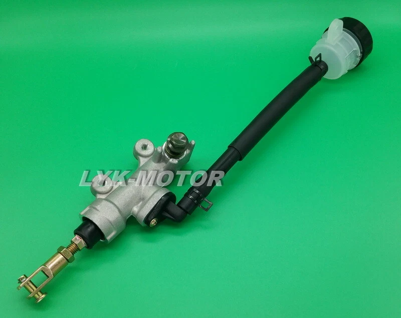 New Rear Brake Master Cylinder Pump For SUZUKI Bandit 600 GSF600S 1996-2003 - Image 2 of 2