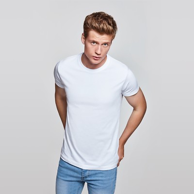 Abbigliamento personalizzato con design calcistici Abbigliamento personalizzato con design calcistici