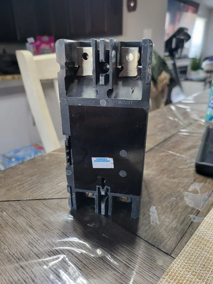 EATON EHD2060 EHD 14K 60A/ 2Poles 480 VAC-250VDC - Image 4 of 4