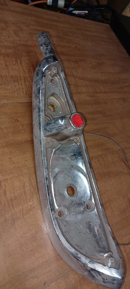  Rambler 1956 1957 montaje de lámpara de luz trasera  Foto 3 de 4